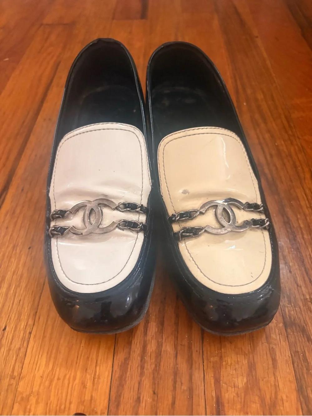 CHANEL Black Patent Leather Loafers with Cream Insets